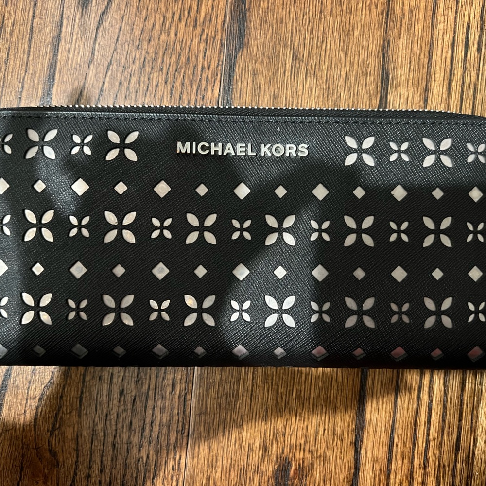 Michael Kors wallet